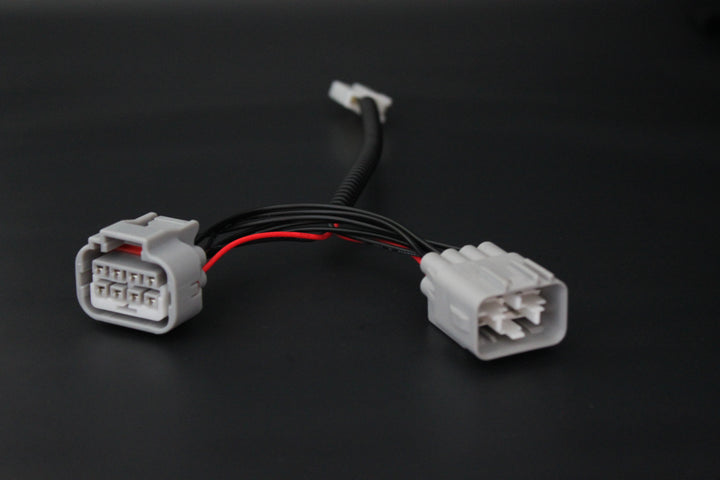PIGGYBACK ADAPTOR - TOYOTA HILUX (bi -led 2019 - ONWARDS)