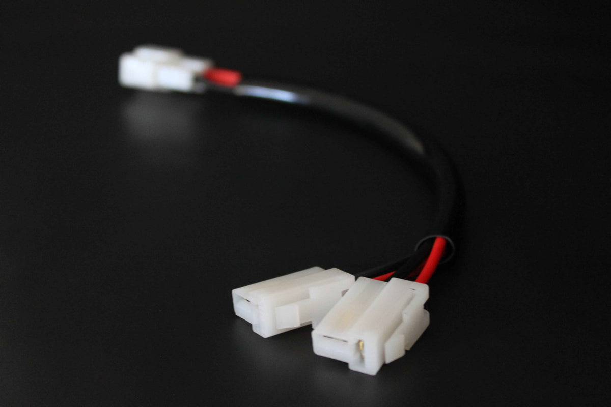 PIGGYBACK ADAPTOR - SPLITTER